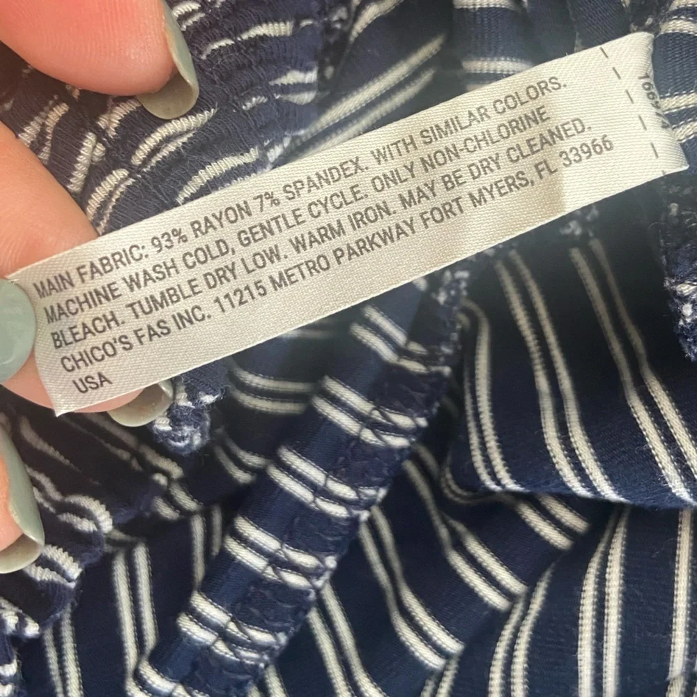 Soma Women's Pull On Lounge Pajama Pants Sz‎ M Stripes Blue & White Side Pockets